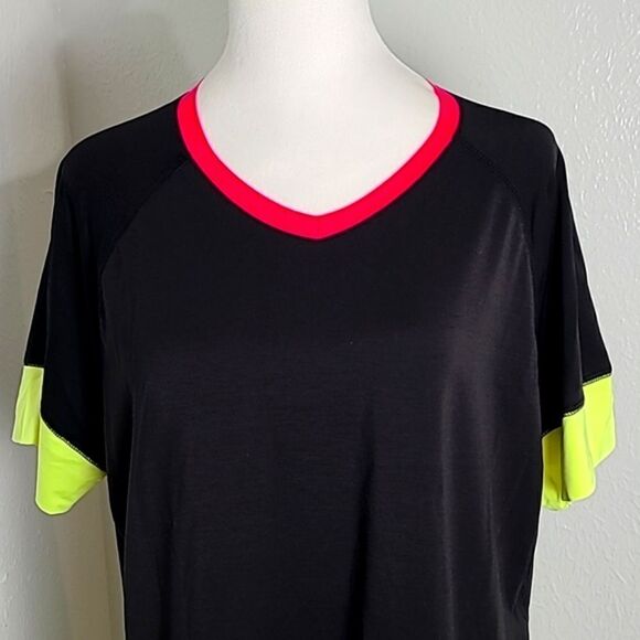 Avia Short Sleeve Colorblock Athletic Shirt, Black/Neon, Size XL (16-18) - Picture 3 of 11